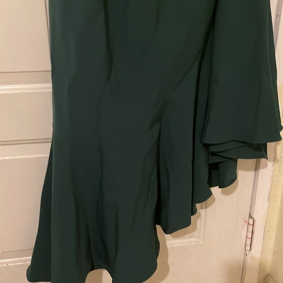 Eliza J long green dresss - Picture 5 of 7